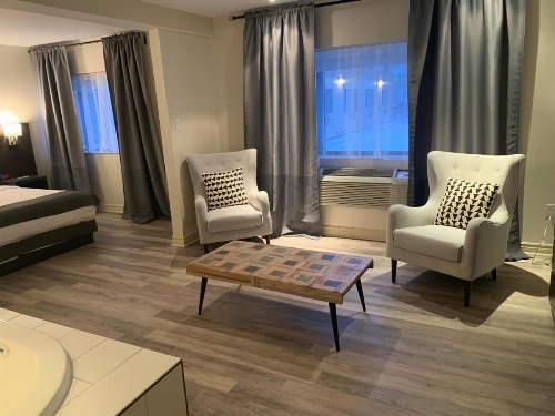 Hotel Newstar Montreal image 7