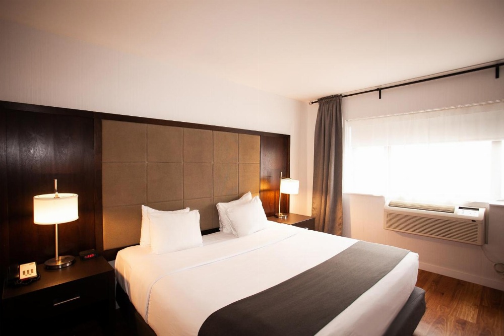Hotel Newstar Montreal Main image