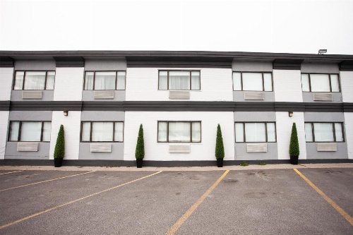 Hotel Newstar Montreal image 26